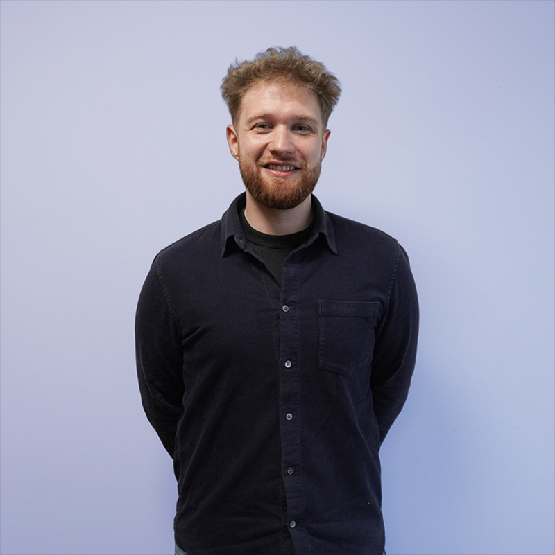 Benjamin Breuer Salg Blå